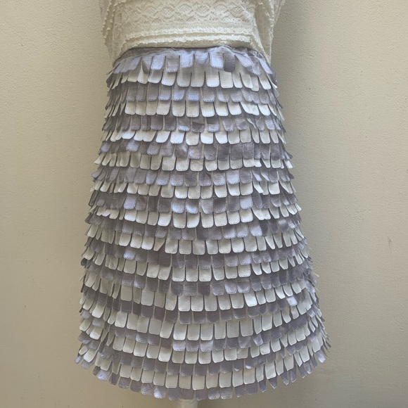 Cream & Silver Stretchy lace Strap Dress Size L - Picture 3 of 8